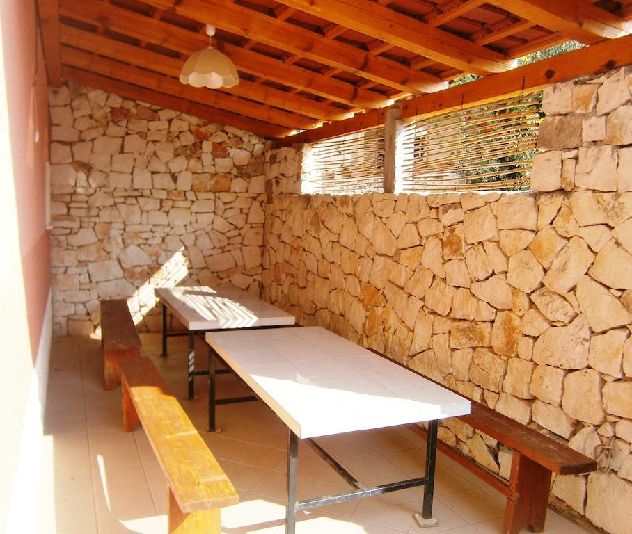 Sun House Apartments Bol Dış mekan fotoğraf