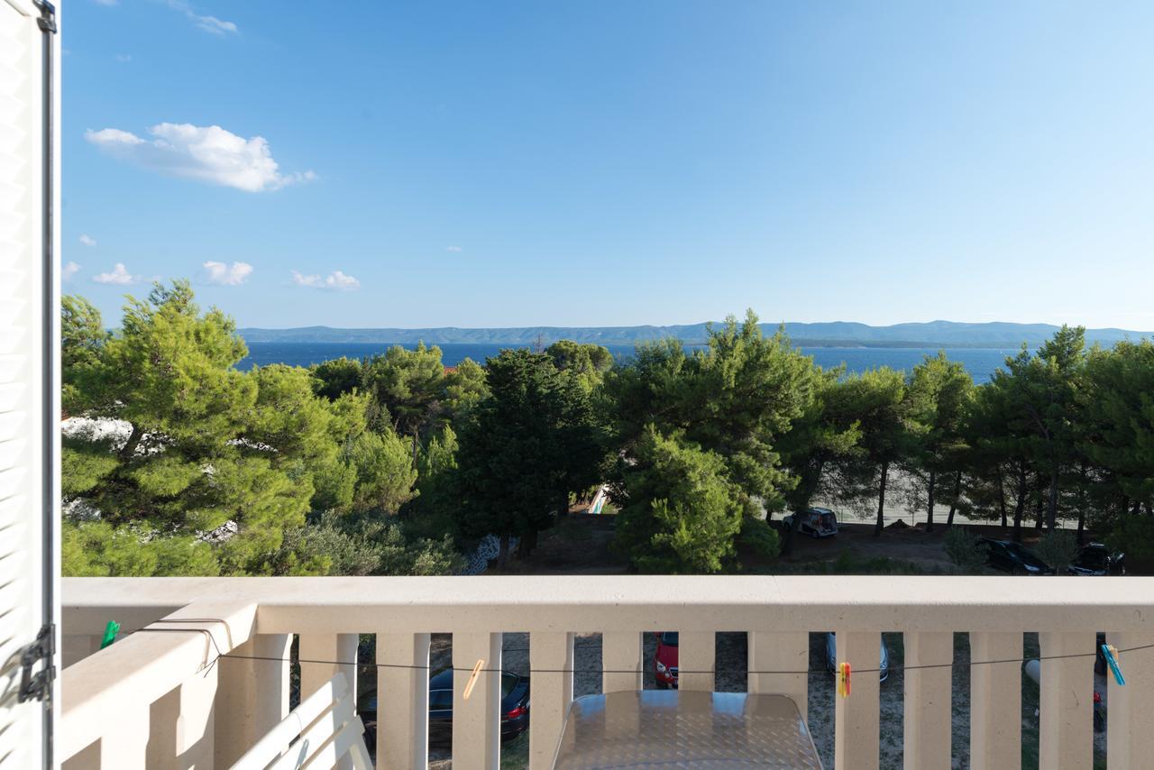 Sun House Apartments Bol Dış mekan fotoğraf